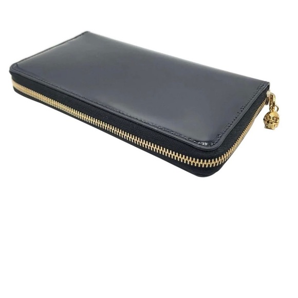 Alexander McQueen Leagher Zip Around Wallet Clutch with Golden Skull Authentic - Picture 13 of 14
